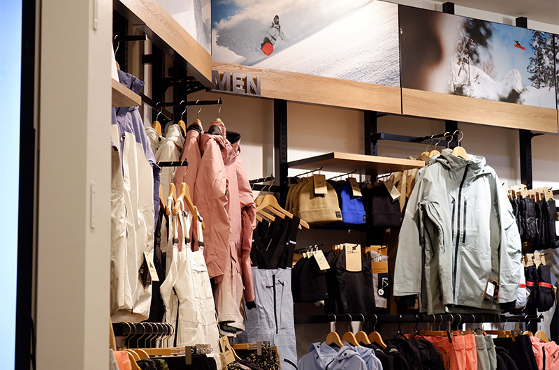 BURTON STORE HAKUBA GORYU